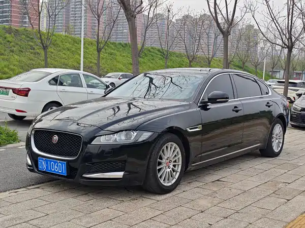 Jaguar XFL 2017