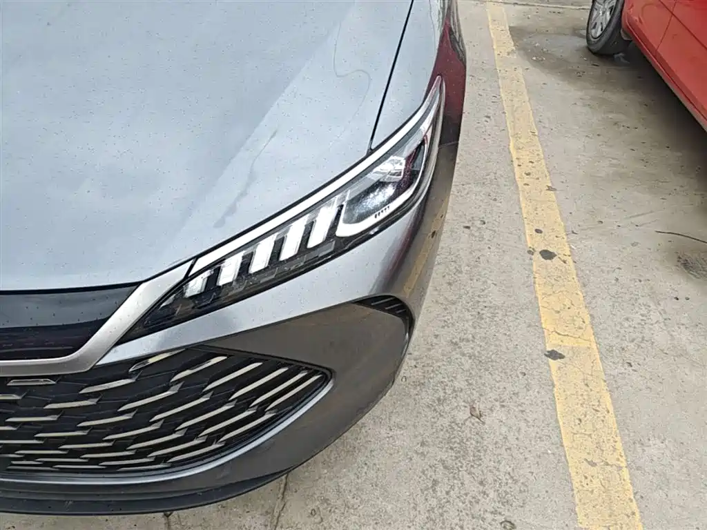 BYD Qin PLUS 2025 — фото 24