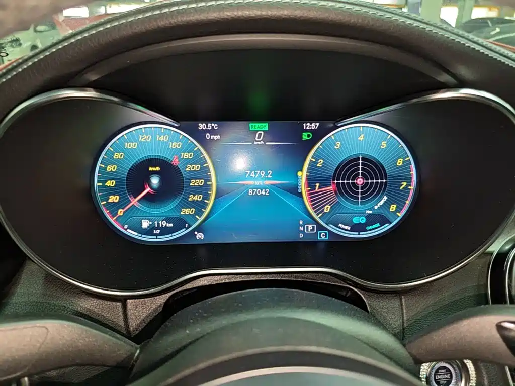 Mercedes-Benz C-Class 2020 — фото 12