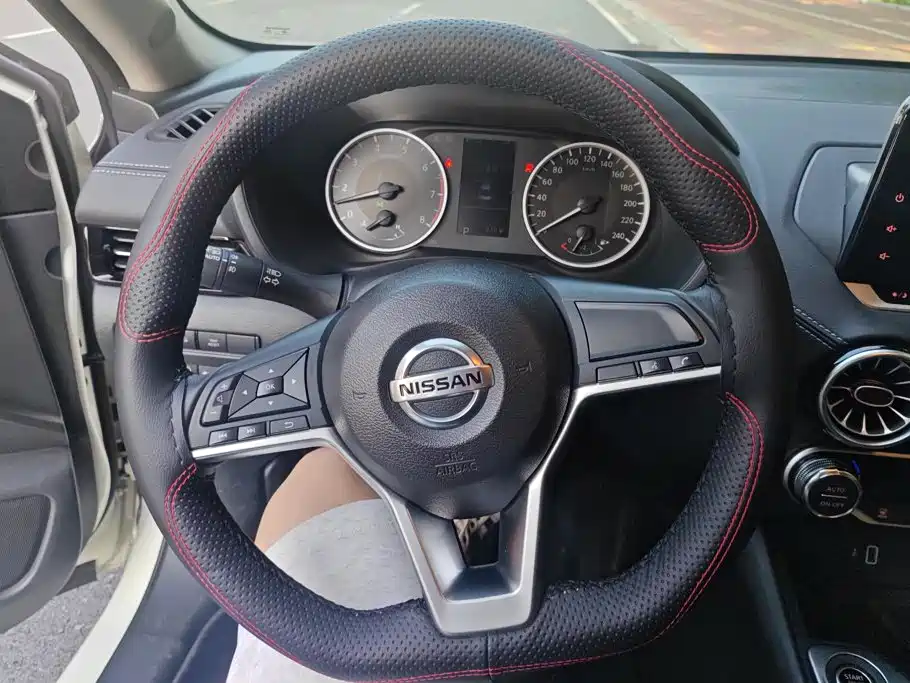 Nissan Sylphy 2023 — фото 15