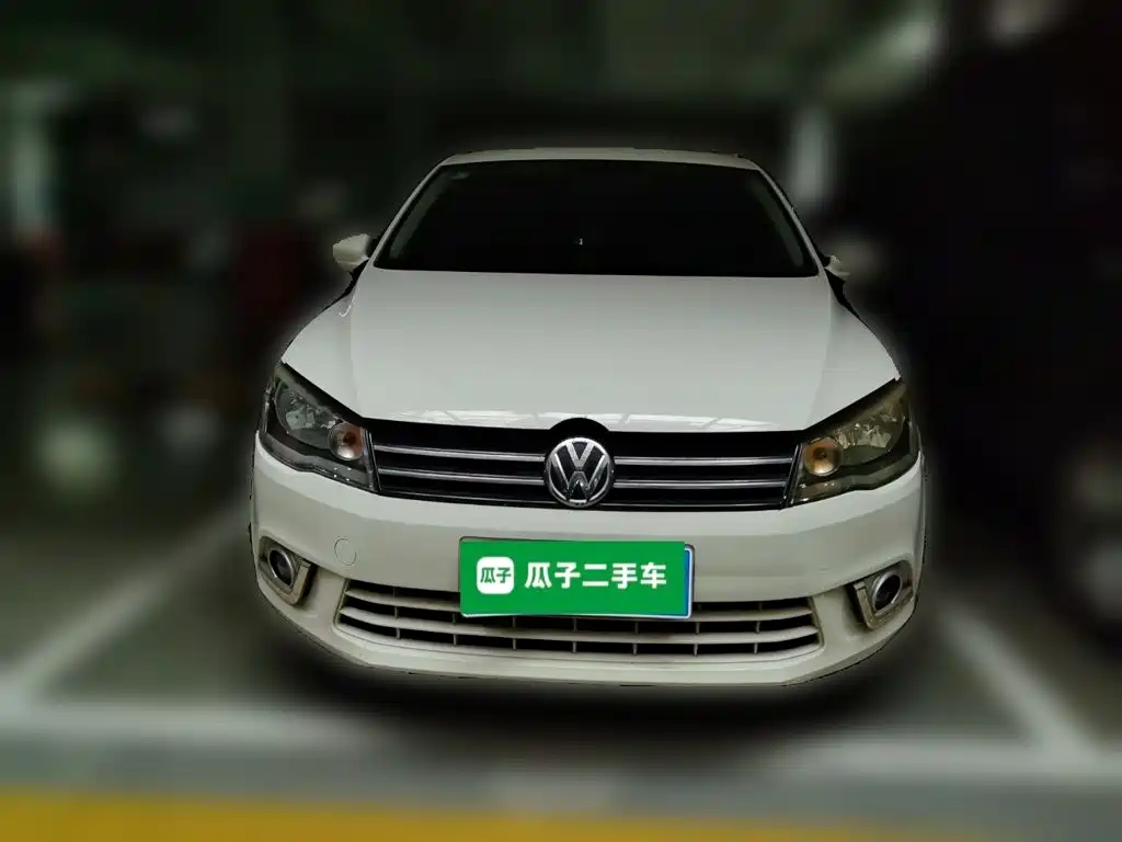 Volkswagen Jetta 2016 — фото 24