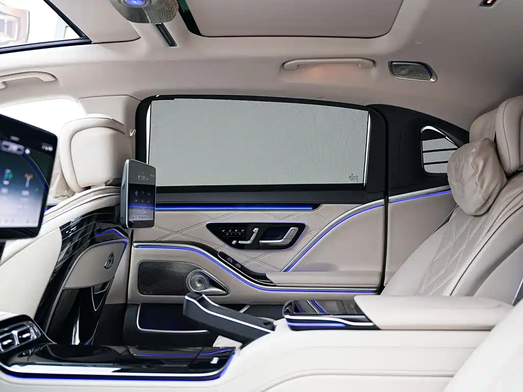 Mercedes-Benz S-Class 2024 — фото 20