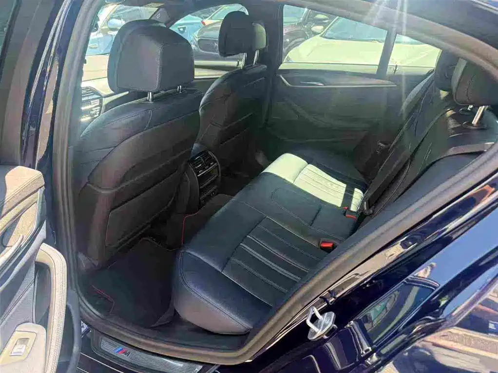 BMW 5 Series 2020