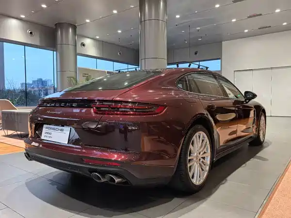 Porsche Panamera 2017