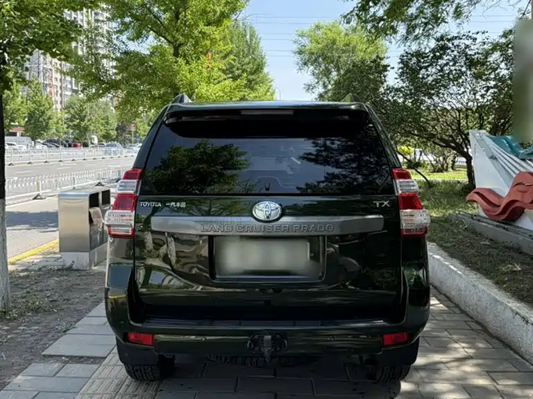 Toyota Prado 2016