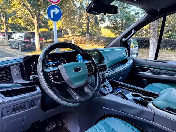 Ford Tourneo 2026