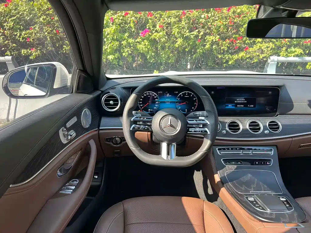 Mercedes-Benz E-Class 2021