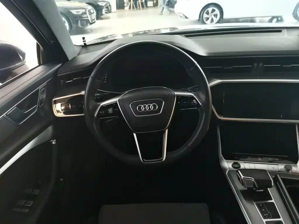Audi A6L 2023 — фото 17