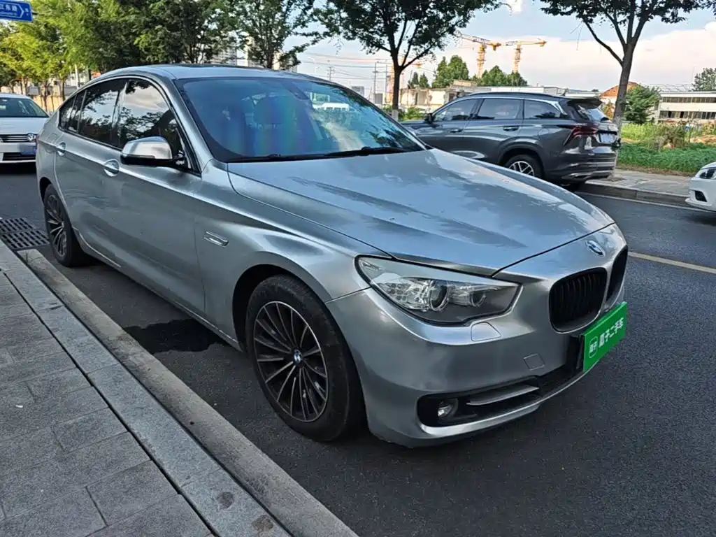 BMW 5 Series GT 2017 — фото 4