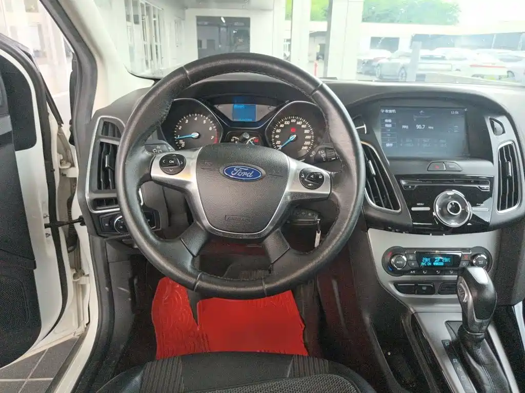 Ford Focus 2015