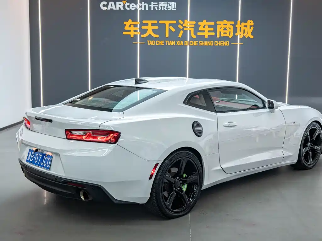 Chevrolet Camaro 2018 — фото 6