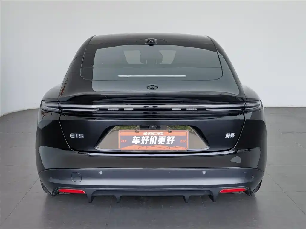 NIO ET5 2024