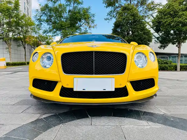 Bentley Continental 2015