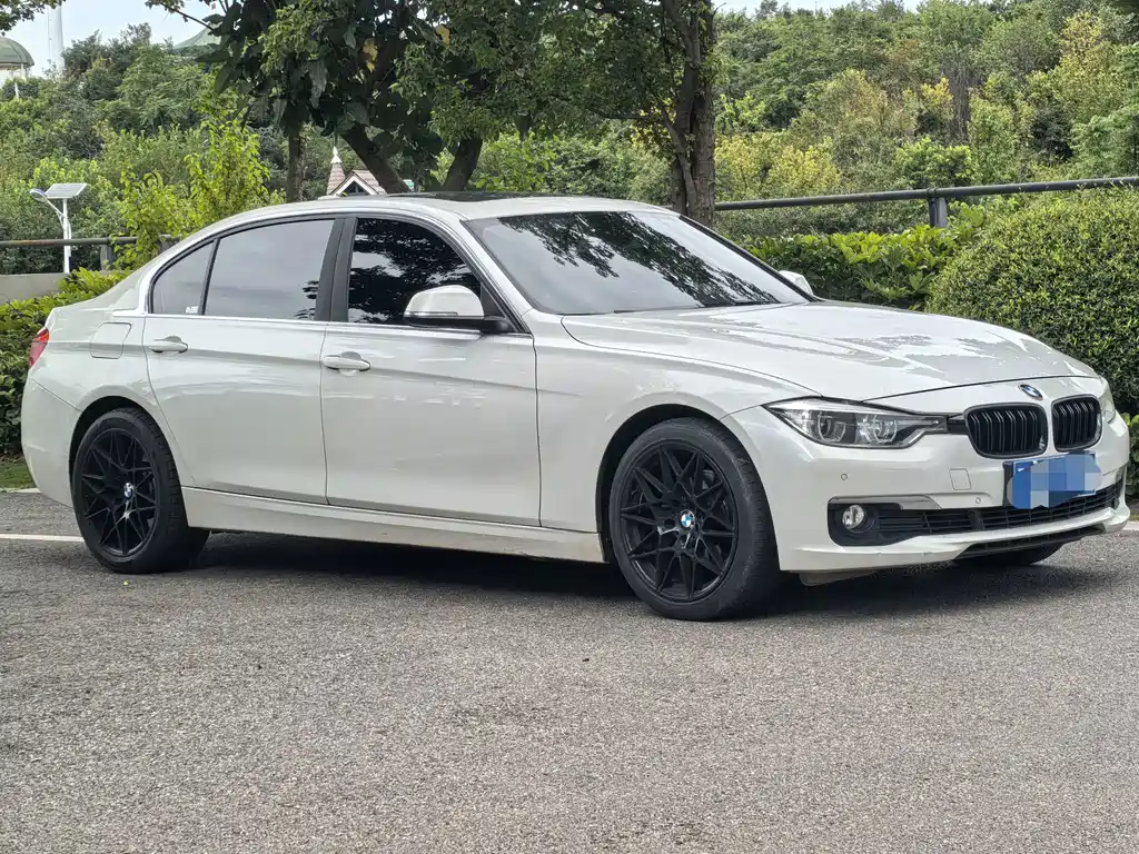 BMW 3 Series 2017