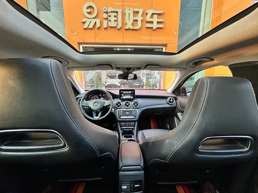 Mercedes-Benz GLA 2018 — фото 17