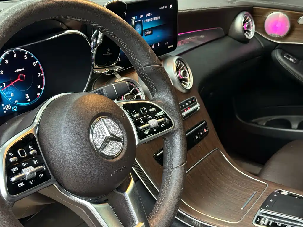Mercedes-Benz GLC 2021 — фото 10