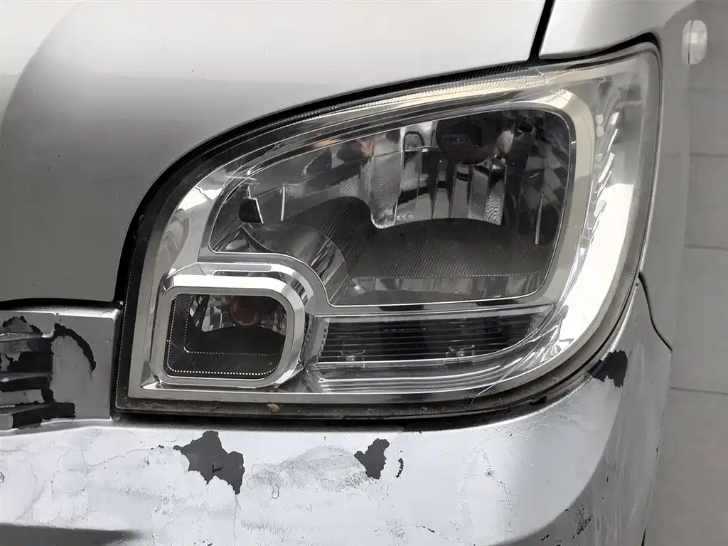 Wuling Zhiguang 2015
