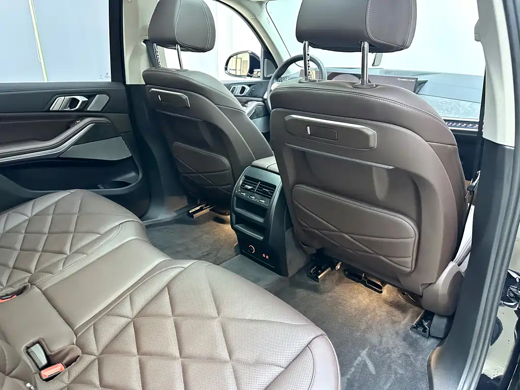 BMW X5 2024 — фото 12