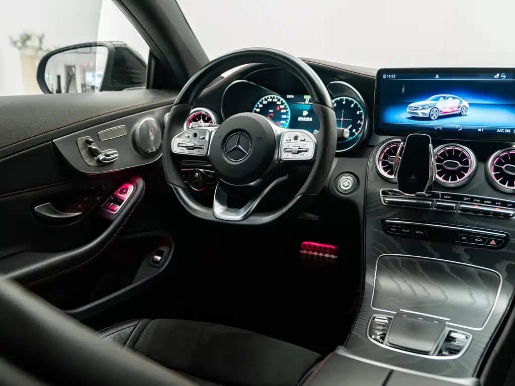 Mercedes-Benz C-Class 2022 — фото 12