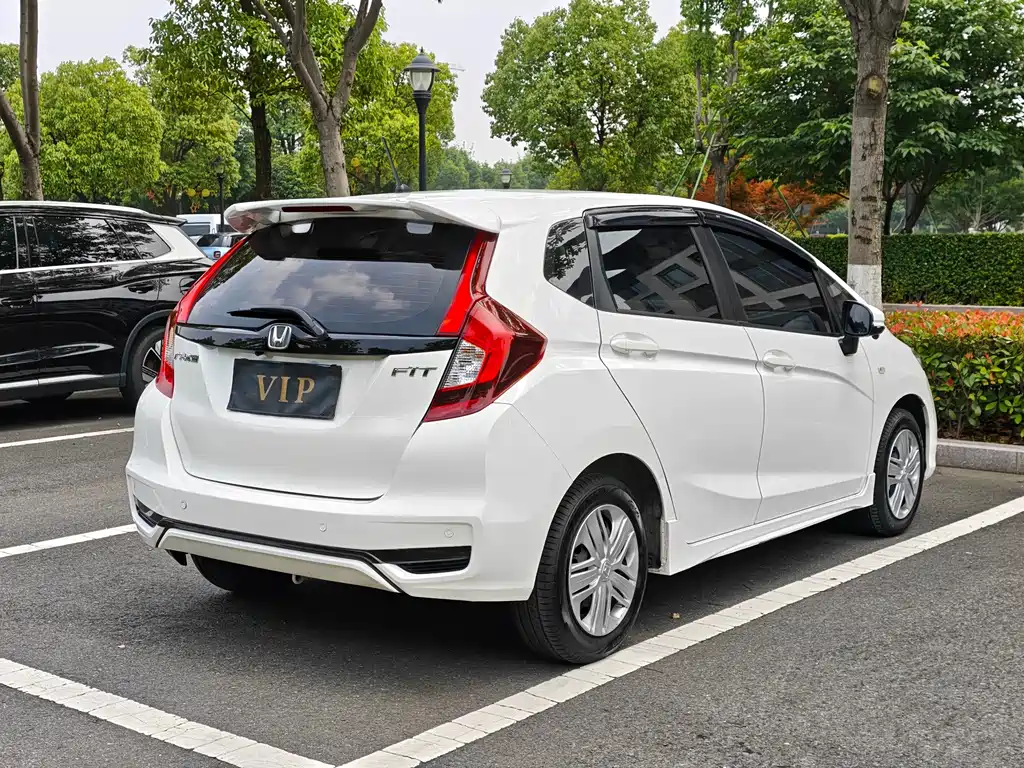Honda Fit 2019 — фото 8