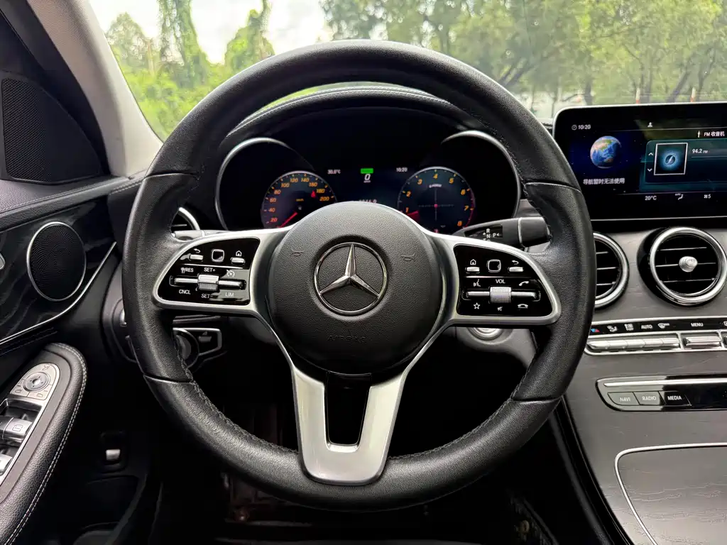 Mercedes-Benz C-Class 2019 — фото 11