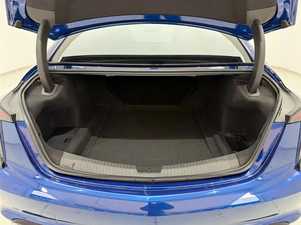 Cadillac CT5 2023 — фото 14