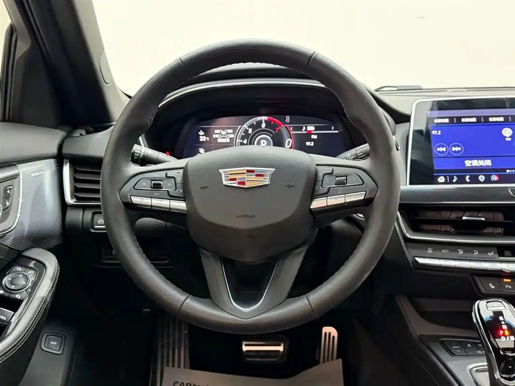 Cadillac CT5 2023 — фото 27