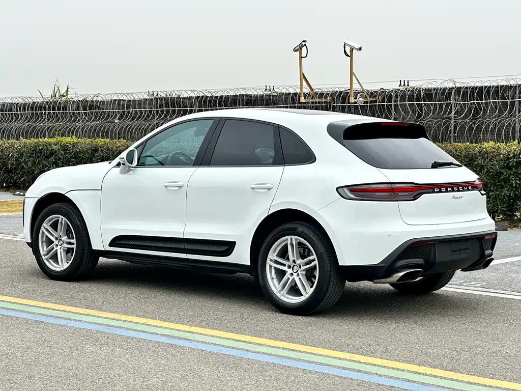 Porsche Macan 2024 — фото 5