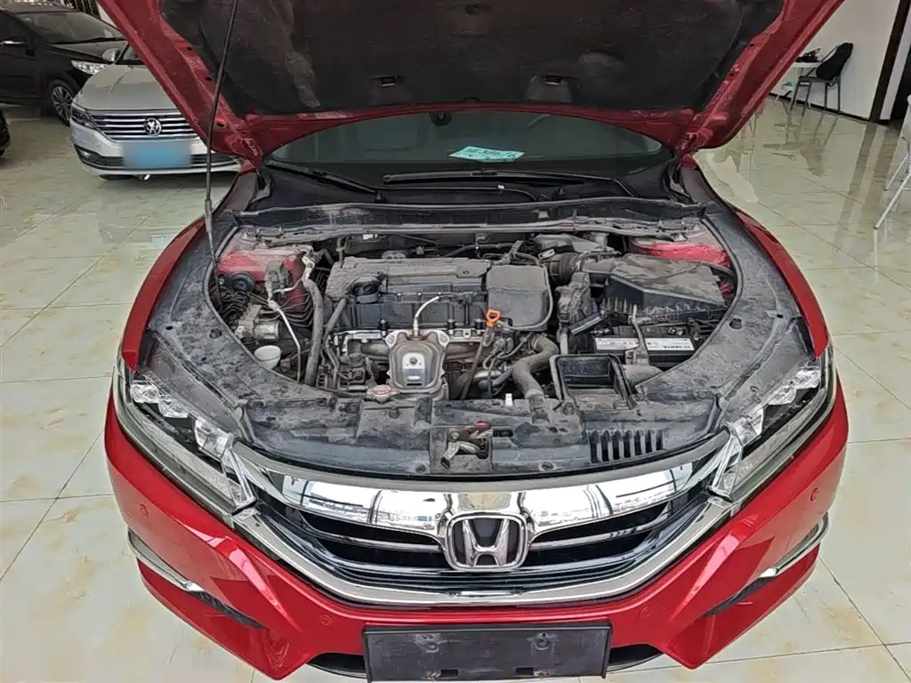 Honda Spirior 2015 — фото 20