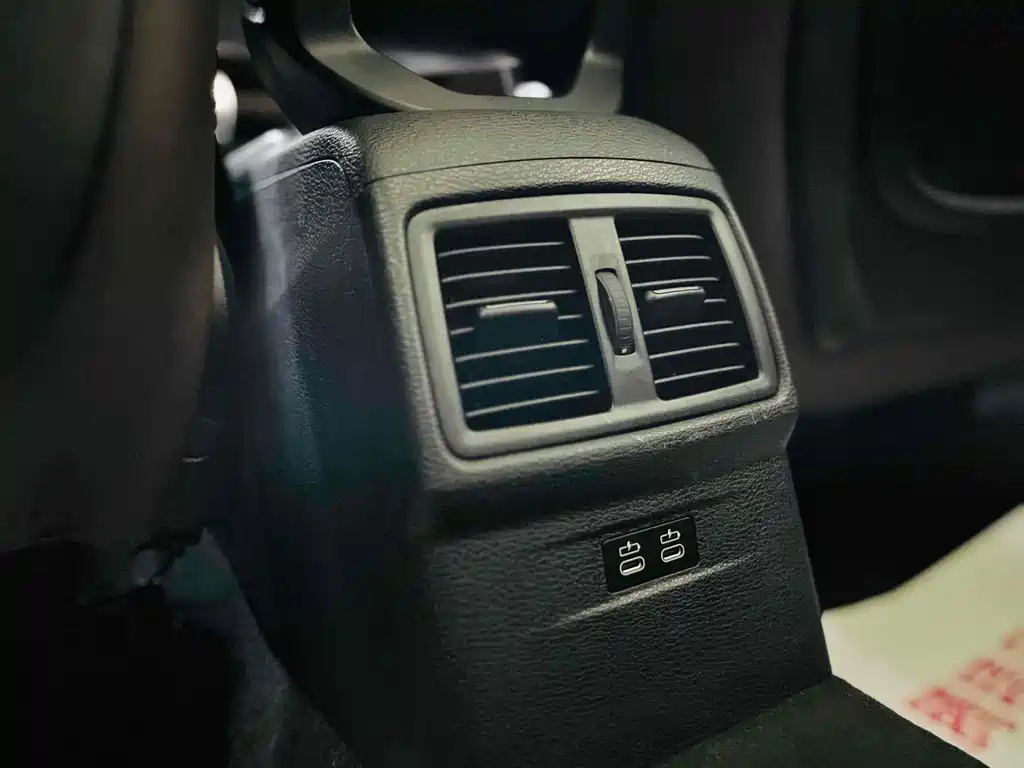 BMW X1 2021 — фото 13
