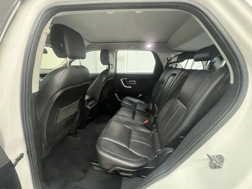 Land Rover Discovery Sport 2017 — фото 5