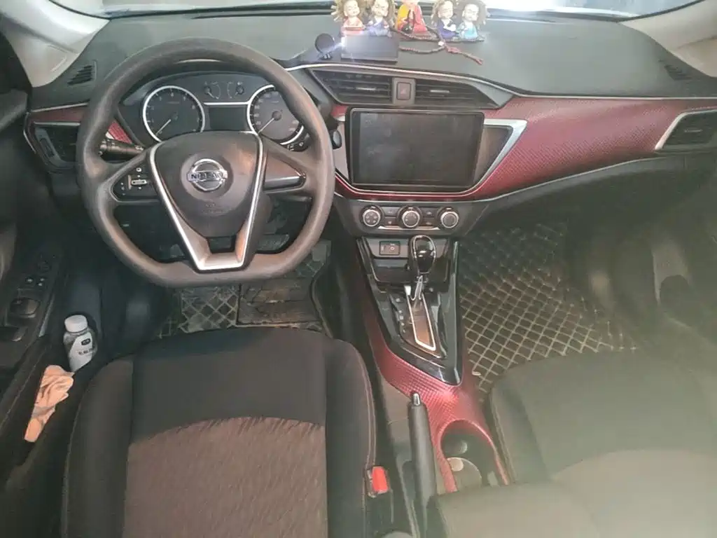 Nissan Bluebird 2018 — фото 16