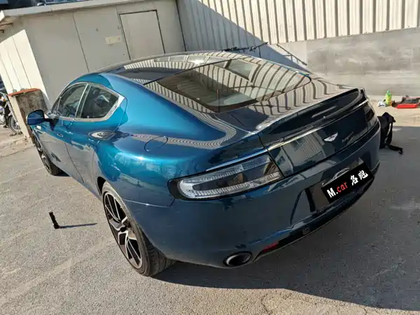 Aston Martin Rapide 2017