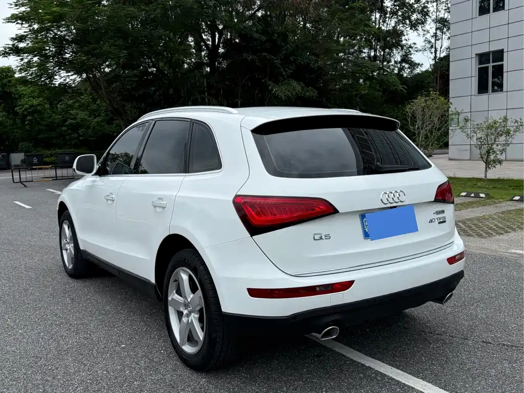 Audi Q5 2017 — фото 15