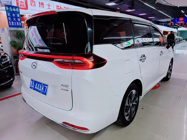GAC Trumpchi M6 2021