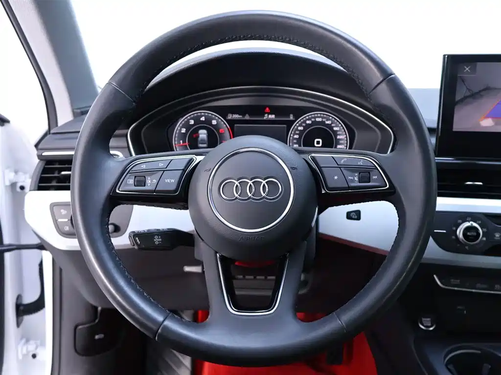 Audi A4L 2023 — фото 16