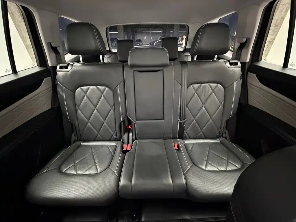 Volkswagen Teramont 2024 — фото 16
