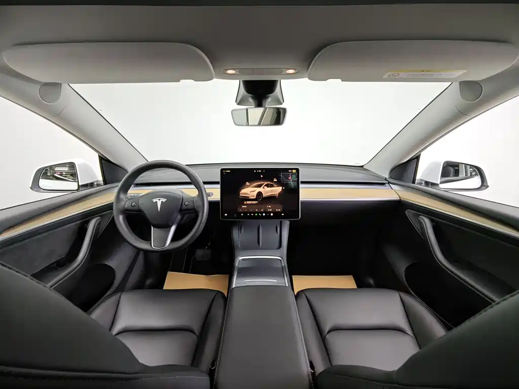 Tesla Model Y 2022 — фото 14