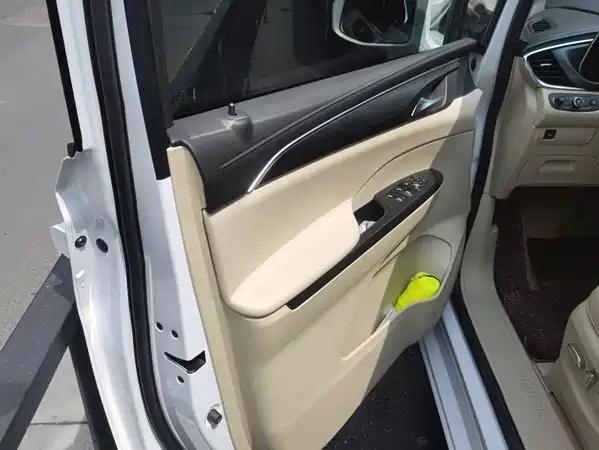 Buick GL8 2022