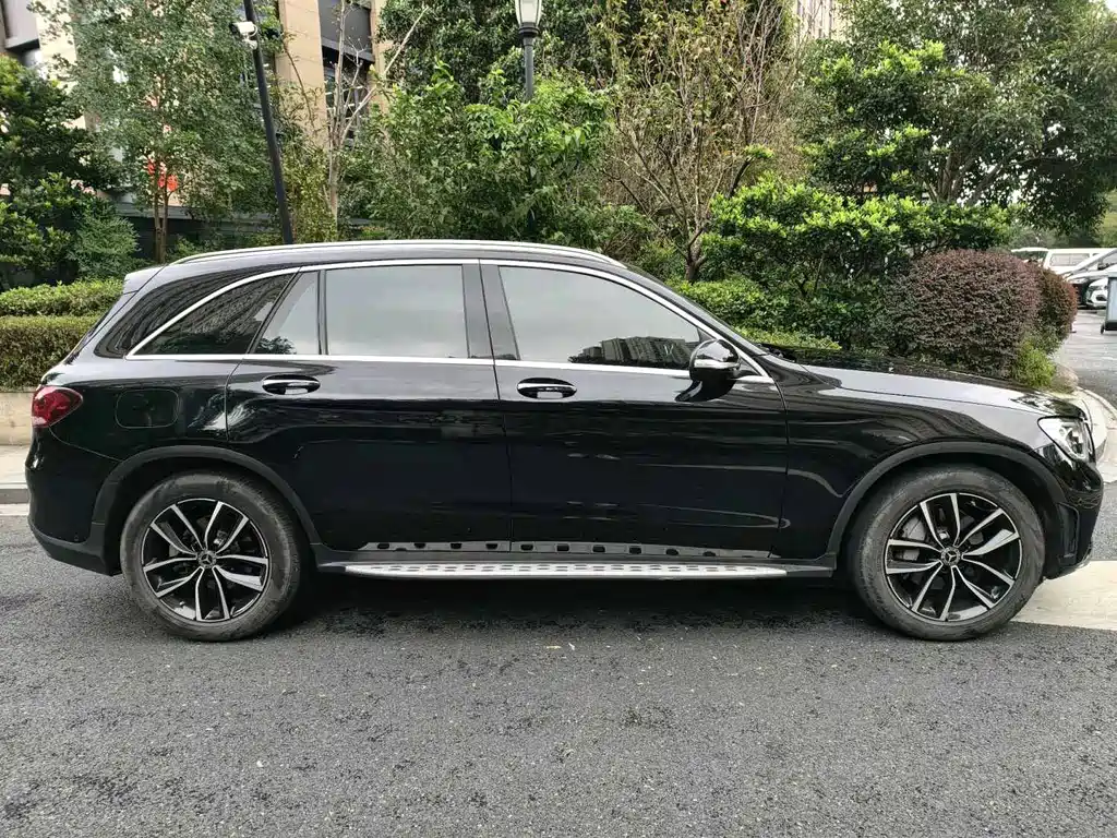 Mercedes-Benz GLC 2021 — фото 4