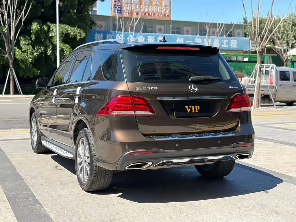 Mercedes-Benz GLE 2016 — фото 20