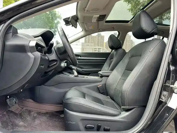 Nissan Teana 2021