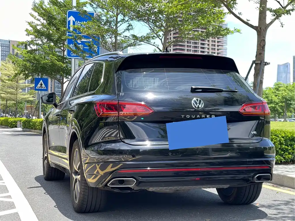 Volkswagen Touareg 2020 — фото 9