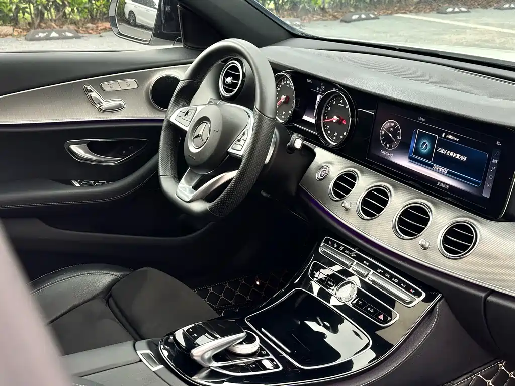 Mercedes-Benz E-Class 2018 — фото 21