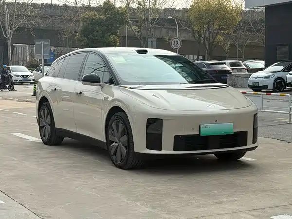 Li Auto i6 2026