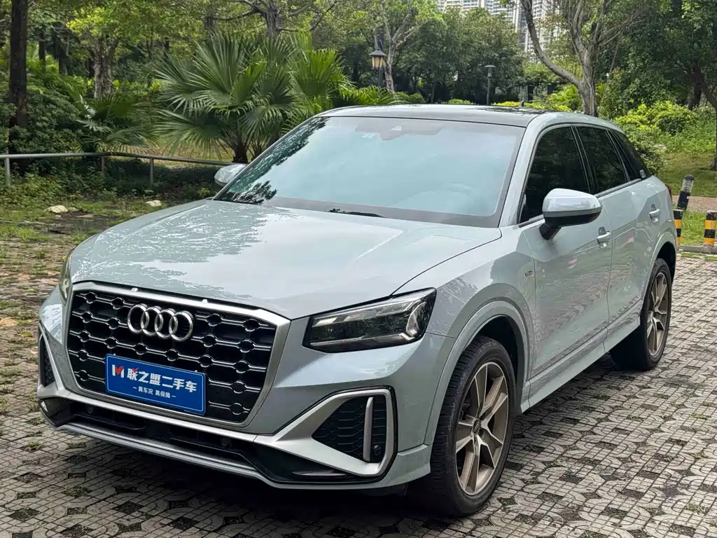Audi Q2L 2022