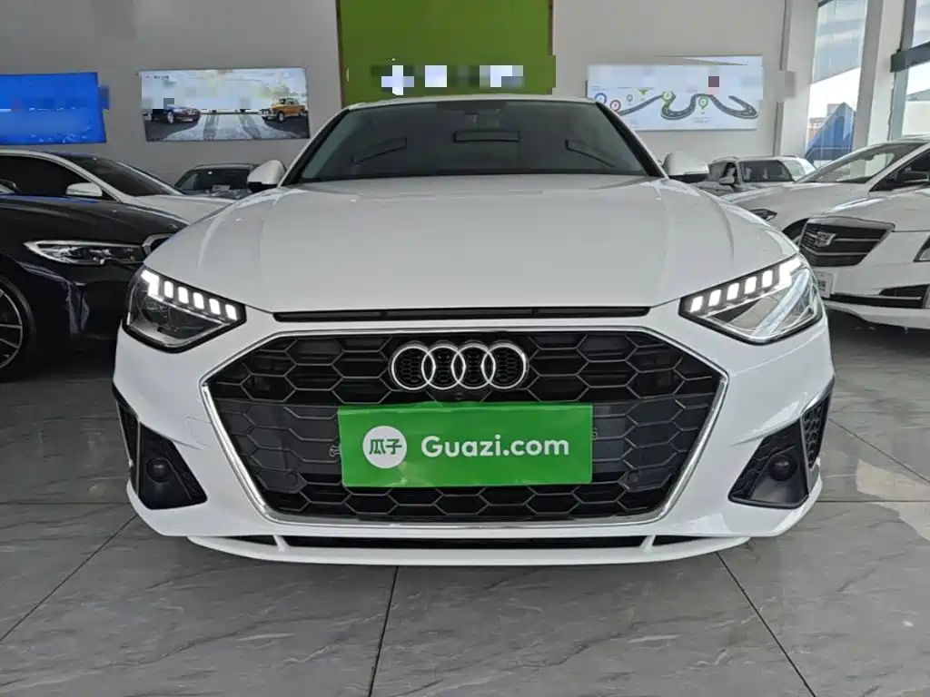 Audi A4L 2020