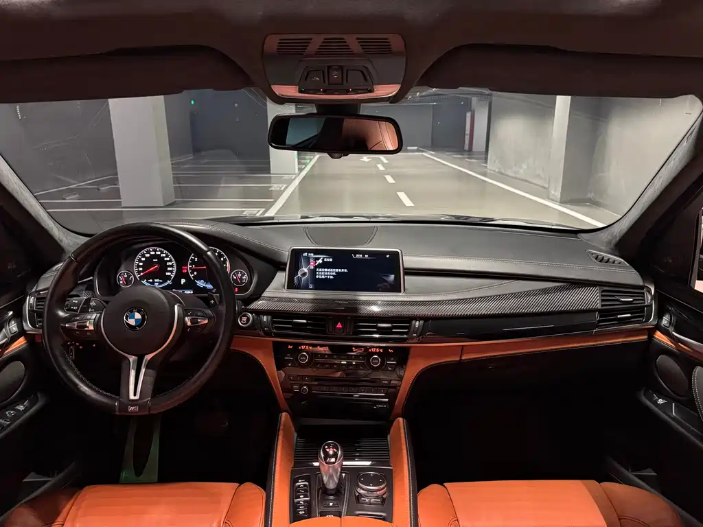 BMW X5 M 2016 — фото 20