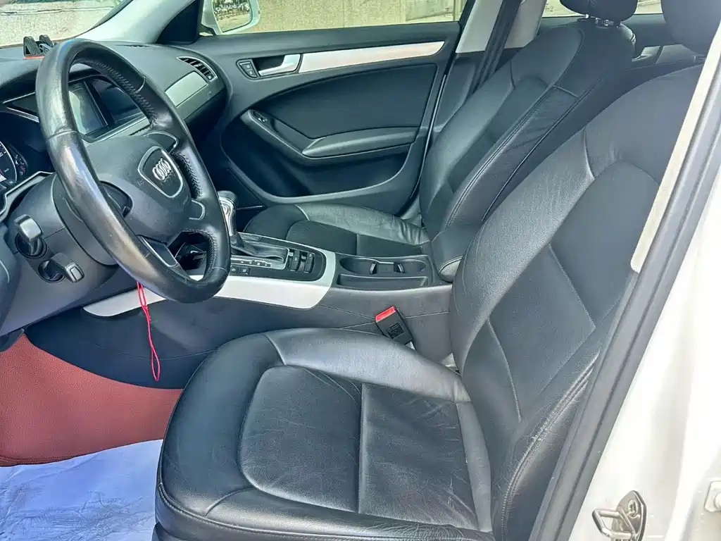 Audi A4L 2016