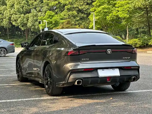 Changan UNI-V 2023